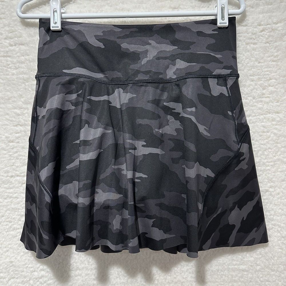 ATHLETA ACE PRINTED TENNIS SKORT 15.5" JUPE-SHORT DE TENNIS DE 46 CM Camo Sz S/P